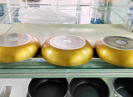 Non-stick Pan Processing